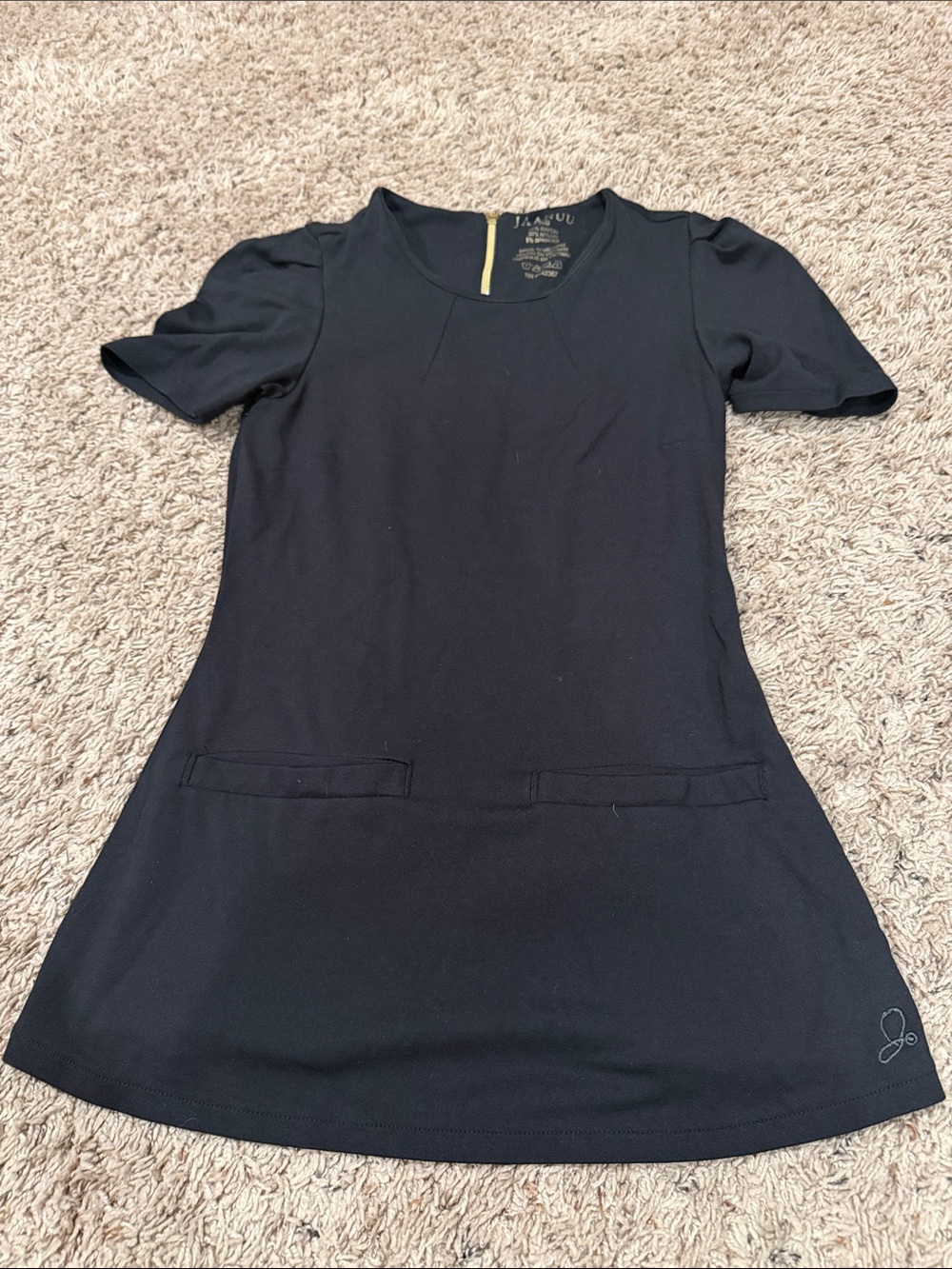 Jaanuu Scrub Top- Black